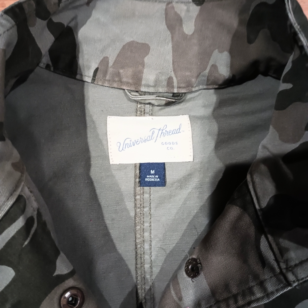 Universal Thread Camouflage Jean Jacket - image 9